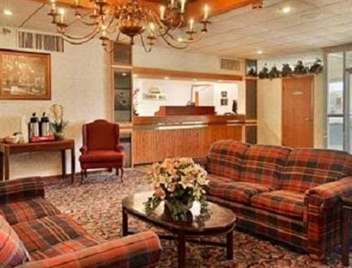 Macomb Inn Интериор снимка